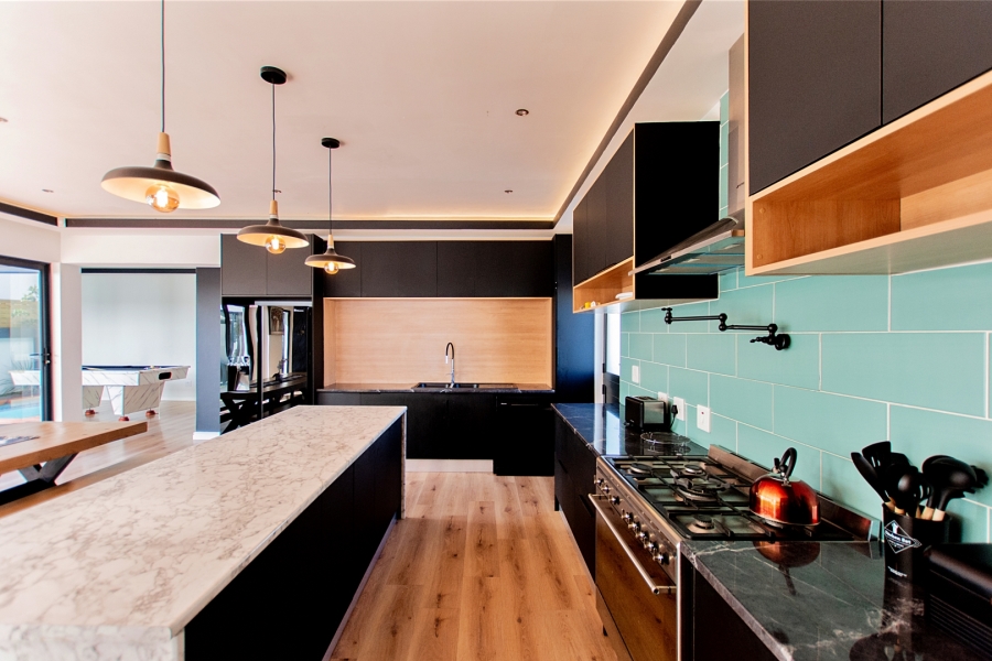 3 Bedroom Property for Sale in Sandy Point Western Cape